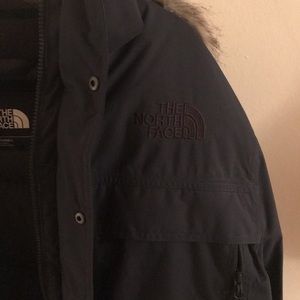 Mens North Face McMurdo Parka Size L - Navy